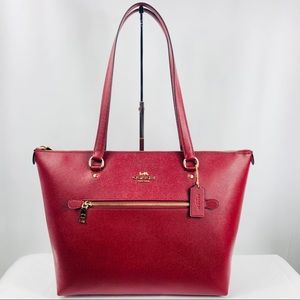 NWT Coach Gallery Deep Scarlet Tote Bag